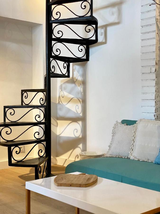Charming Gran Via Attic Madrid Exterior photo