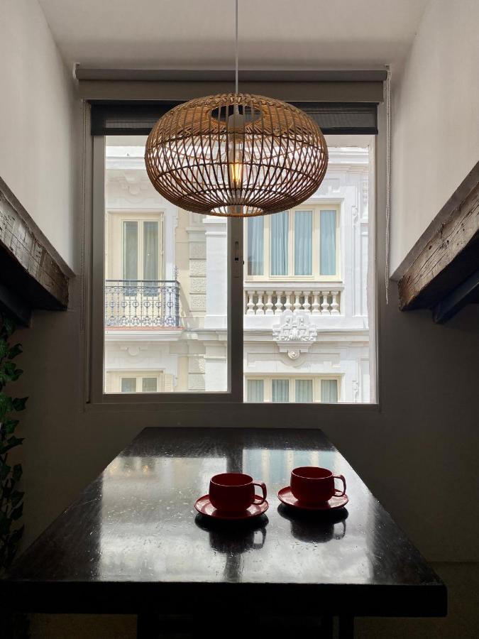 Charming Gran Via Attic Madrid Exterior photo